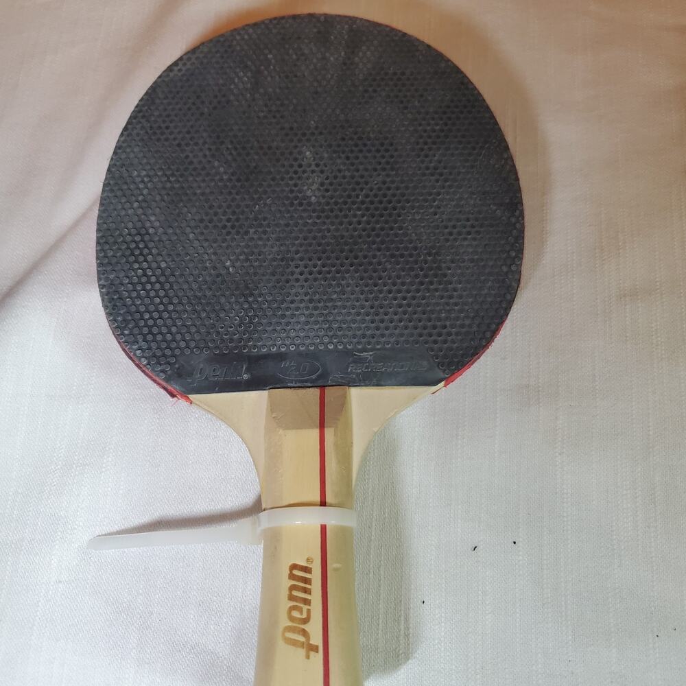 Penn Table Tennis Paddles Pair 2 Pack Ping Pong Rackets Red Black Vintage